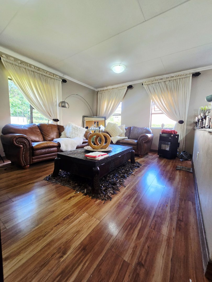 3 Bedroom Property for Sale in Wilkoppies North West